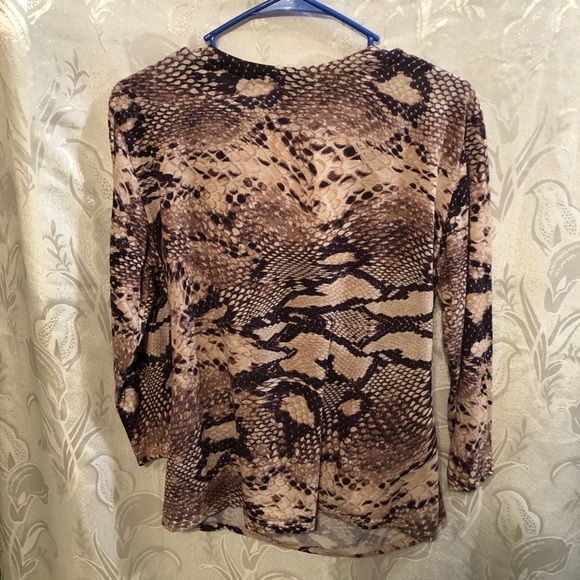 Peck & Peck Weekend Snakeskin Pint Top - Picture 3 of 3